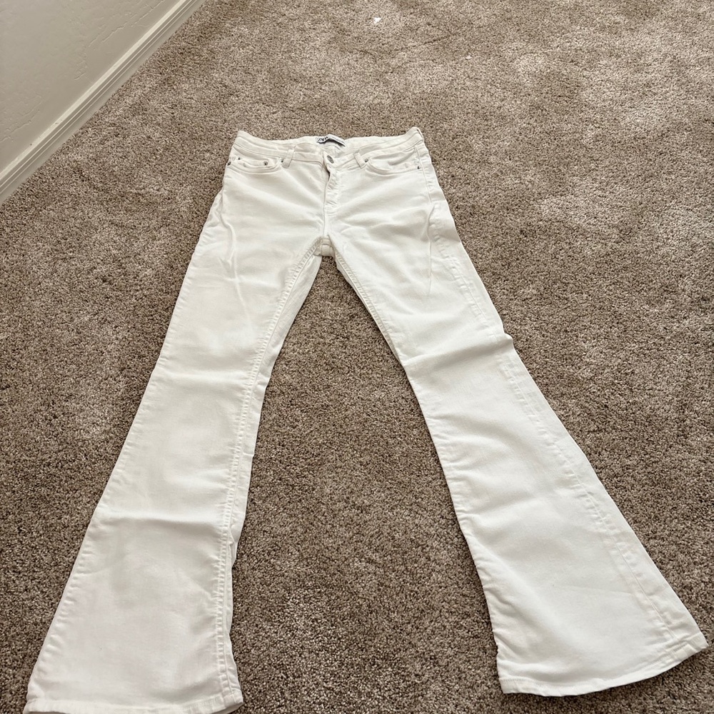 Zara Jeans
